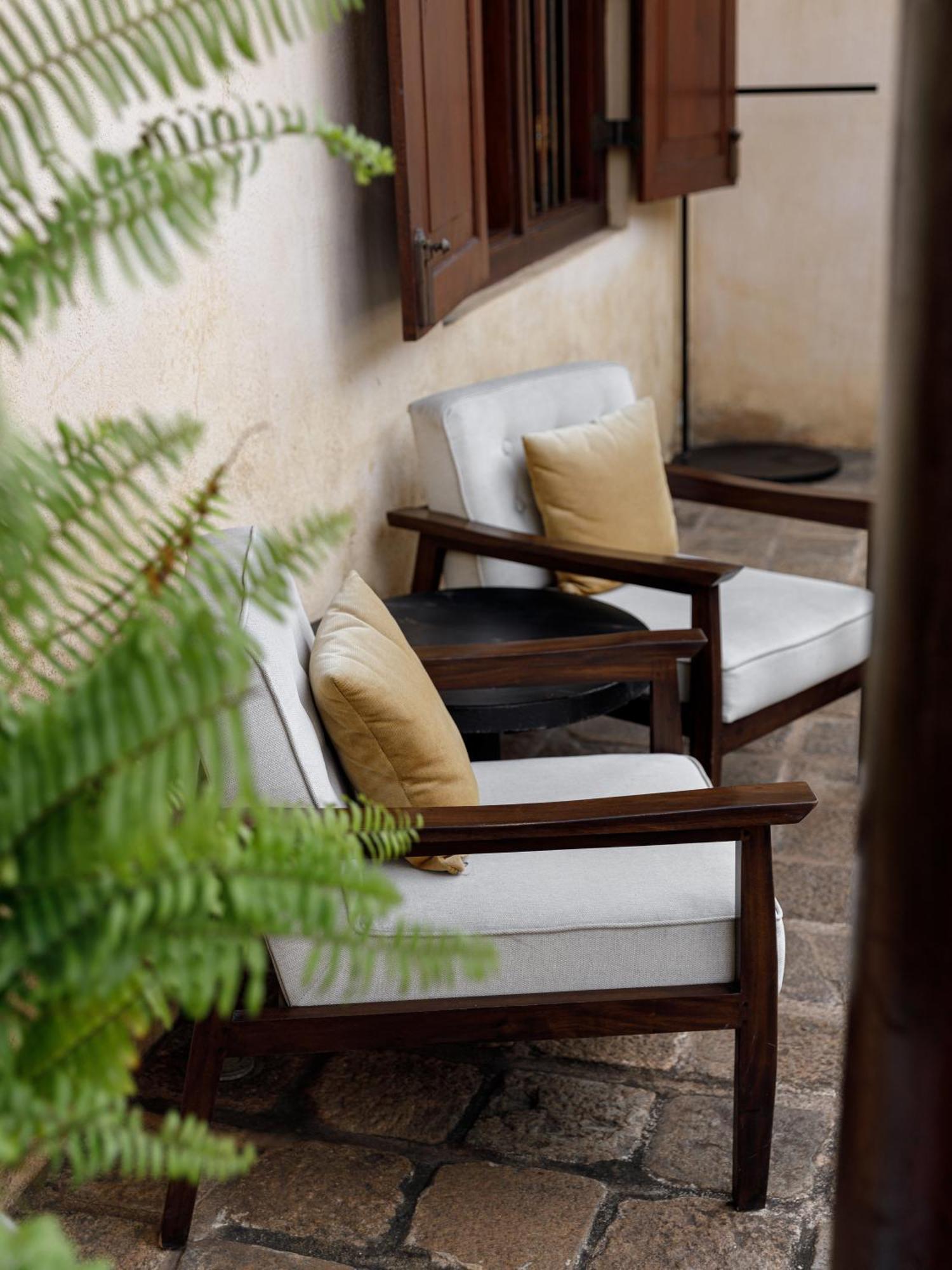 The Bungalow Galle Fort - Hotel - Restaurant - Cocktail Bar Екстериор снимка