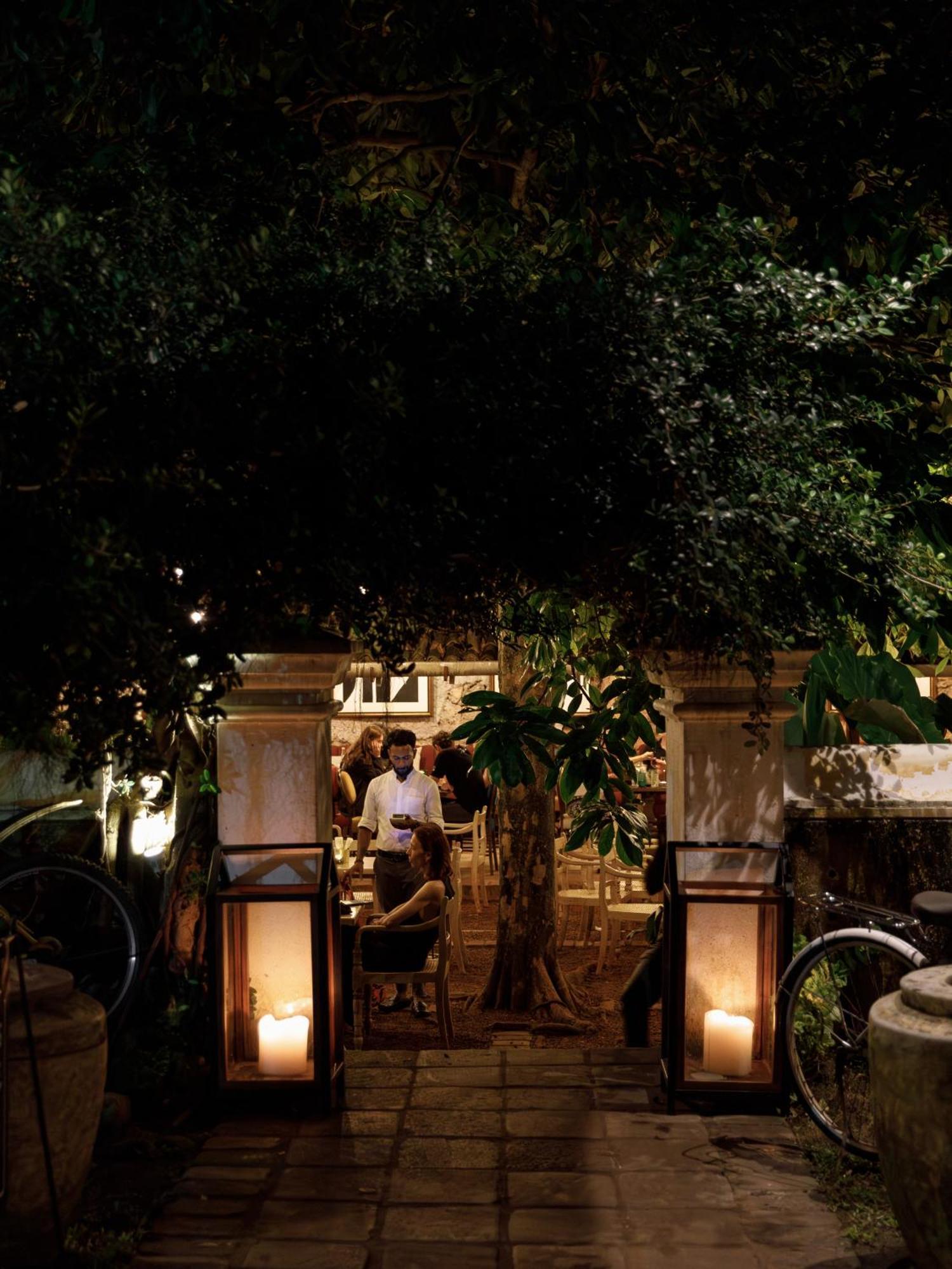 The Bungalow Galle Fort - Hotel - Restaurant - Cocktail Bar Екстериор снимка
